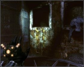 Gdy wszystkie przedmioty znajdą się w naszym plecaku, biegniemy do końca korytarza i wskakujemy na znajdującą się tam drabinę [1] - - Wieża kontrolna (1) | Opis przejścia Singularity - Singularity - poradnik do gry