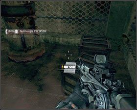 W środku znajdziemy skrzynię z amunicją [1], 2xE99 oraz bio-wzór - Wyposażenie [2] - - Tunele (2) | Opis przejścia Singularity - Singularity - poradnik do gry