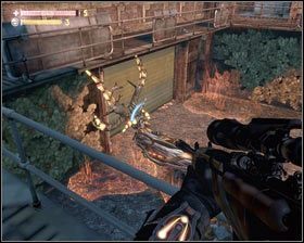 Po otwarciu drzwi, korzystamy z szafki z bronią [1] i opuszczamy pomieszczenie przez zniszczoną kratkę - - Magazyny II (1) | Opis przejścia Singularity - Singularity - poradnik do gry