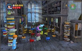 Po wrzuceniu wszystkich składników, wrota wybuchną - przejdź dalej - Dział Ksiąg Zakazanych | Opis przejścia - Rok 1 | LEGO Harry Potter Lata 1-4 - LEGO Harry Potter Lata 1-4 - poradnik do gry