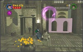 Chwyć mandragorę i rozbij szybę #1 , za którą znajduje się łańcuch - Dziennik Toma Riddlea | Opis przejścia - Rok 2 | LEGO Harry Potter Lata 1-4 - LEGO Harry Potter Lata 1-4 - poradnik do gry