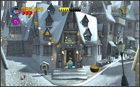 Trzecią miotłę zdobędziesz niszcząc jedną z choinek #1 - Hogsmeade | Opis przejścia - Rok 3 | LEGO Harry Potter Lata 1-4 - LEGO Harry Potter Lata 1-4 - poradnik do gry