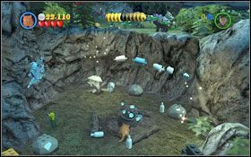 Z leżących klocków złóż (WL ) dużą kostkę, z której następnie wylecą dwa klocki - Wrzeszcząca chata | Opis przejścia - Rok 3 | LEGO Harry Potter Lata 1-4 - LEGO Harry Potter Lata 1-4 - poradnik do gry