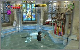 Użyj chmury (WL ) przy kolumnie na syrenie, by napełnić witraż wodą #1 - Tajemnica jaja | Opis przejścia - Rok 4 | LEGO Harry Potter Lata 1-4 - LEGO Harry Potter Lata 1-4 - poradnik do gry