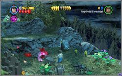 W miejscu gdzie walczysz z pająkami, uczeń jest oplątany pajęczyną, użyj na niej magii - Wrzeszcząca chata | Bonusy - Rok 3 | LEGO Harry Potter Lata 1-4 - LEGO Harry Potter Lata 1-4 - poradnik do gry