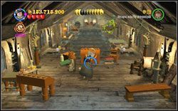 Lily Potter (duch): Tuż po wejściu na strych przed sobą znajdziesz skrzynię z kłódką - zniszcz ją (RD ) - Mroczna Wieża | Bonusy - Rok 3 | LEGO Harry Potter Lata 1-4 - LEGO Harry Potter Lata 1-4 - poradnik do gry