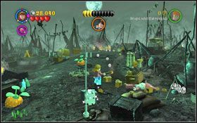 Po prawej, przysypany kilkoma deskami i skrzynką. - Puchar świata w quidditchu | Bonusy - Rok 4 | LEGO Harry Potter Lata 1-4 - LEGO Harry Potter Lata 1-4 - poradnik do gry