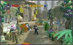 Fleur Delacour: Użyj (RD ) na dużej zamkniętej skrzyni, po czym ją otwórz zwykłą magią - 31. Klasa zielarstwa (zaplecze) | Bonusy - Hogwart | LEGO Harry Potter Lata 1-4 - LEGO Harry Potter Lata 1-4 - poradnik do gry