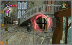 Ginny Weasley: Użyj zaklęcia (DM ) na bramie z tyłu klasy - 49. Klasa obrony przeciw czarnej magii | Bonusy - Hogwart - LEGO Harry Potter Lata 1-4 - poradnik do gry