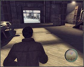 Zauważ, że Vito już po pierwszej załadowanej skrzyni będzie miał dosyć takiej roboty, o czym nie omieszka Cię poinformować #1 - Rozdział 3 - Wróg publiczny (1) | Opis przejścia Mafia II - Mafia II - poradnik do gry