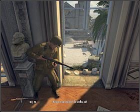 Po znalezieniu się w ostatnim pomieszczeniu ratusza możesz skierować się na środkowy balkonik, gdzie odnalazłbyś karabin MG42 #1 - Rozdział 1 - Stary kraj | Opis przejścia Mafia II - Mafia II - poradnik do gry