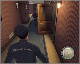 Ruszaj za Joe #1 , kierując się w okolicę windy, którą tu przyjechaliście - Rozdział 10 - Obsługa hotelowa (2) | Opis przejścia Mafia II - Mafia II - poradnik do gry