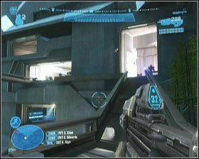 Twoim zadaniem będzie wejście na sama górę, po drodze eliminując zastępy Gruntów, Jackali i Elitów - Etap III- Oni- Sword Base (2) | Opis przejścia Halo Reach - Halo: Reach - poradnik do gry