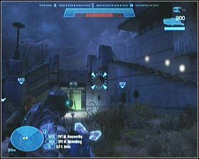 W ten sposób będziesz mógł zrobić użytek ze znajdujących się tam dział, wykorzystując je przeciwko Covenantom z pobliskiej bazy - Etap IV- Nightfall (2) | Opis przejścia Halo Reach - Halo: Reach - poradnik do gry