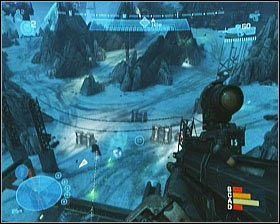 Znajdziesz tam również jetpacki, które ukryte zostały w formie zwykłych plecaków, a nie jak dotychczas hologramów - Etap IX- The Package (2) | Opis przejścia Halo Reach - Halo: Reach - poradnik do gry