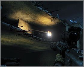 Pierwsi powinni zginąć wrogowie na ziemi [1], a następnie Arab po lewej [2] - Wejście (1) | Opis przejścia Medal of Honor - Medal of Honor - poradnik do gry