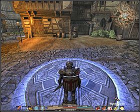 Korzystając z okazji warto zajrzeć do wnętrza pobliskiej posiadłości #1 , gdyż na piętrze odnajdziesz mnóstwo cennych skarbów - Thorniara (3) | Zadania główne Arcania Gothic 4 - Arcania: Gothic 4 - poradnik do gry