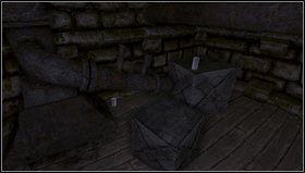 W maszynowni czeka nas sporo roboty - najpierw udajemy się do pomieszczenia po prawej, później zejdziemy w dół schodami - Amnesia Mroczny Obłęd: Back Hall - Machine Room | Opis przejścia - Amnesia: Mroczny Obłęd - poradnik do gry