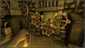 Druga leży na półpiętrze, [1] a trzecia jest w pomieszczeniu, do którego wchodzimy z półpiętra (to tutaj dopasowywaliśmy pręty) - Amnesia Mroczny Obłęd: Back Hall - Machine Room | Opis przejścia - Amnesia: Mroczny Obłęd - poradnik do gry