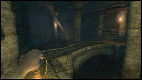 Teraz musimy udać się w kolejną odnogę korytarza - szukamy dwóch murków ustawionych prostopadle do siebie (jeden z nich zaprowadzi nas do punktu wyjścia) - Amnesia Mroczny Obłęd: Entrance to the Cistern 2 | Opis przejścia - Amnesia: Mroczny Obłęd - poradnik do gry