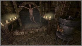 Za drzwiami jest korytarz, którym skręcamy w lewo i na końcu wychodzimy przez kratę - Amnesia Mroczny Obłęd: Nave 1 | Opis przejścia - Amnesia: Mroczny Obłęd - poradnik do gry