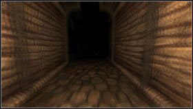 Otwieramy drzwi kluczem i wchodzimy - Amnesia Mroczny Obłęd: Chancel, Cells | Opis przejścia - Amnesia: Mroczny Obłęd - poradnik do gry