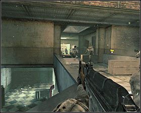 Musisz przyczynić się do oczyszczenia całego parteru - Workuta (2) | Opis przejścia gry | Call of Duty Black Ops - Call of Duty: Black Ops - poradnik do gry