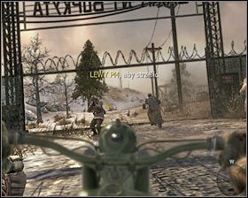 Na początek wciśnij jedynie klawisz W, dzięki czemu w efektowny sposób wydostaniesz się z magazynu #1 - Workuta (3) | Opis przejścia gry | Call of Duty Black Ops - Call of Duty: Black Ops - poradnik do gry
