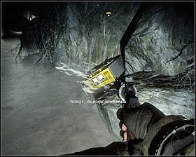 Wybierz lewy tunel #1 , z którego przybiegł zabity przed chwilą przeciwnik - Victor Charlie (2) | Opis przejścia gry | Call of Duty Black Ops - Call of Duty: Black Ops - poradnik do gry