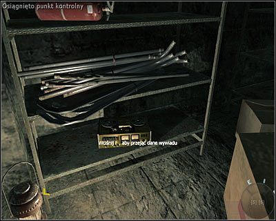 Sekret znajduje się na najniższej półce jednej z szafek po lewej stronie - Workuta | Dane wywiadu | Call of Duty Black Ops - Call of Duty: Black Ops - poradnik do gry