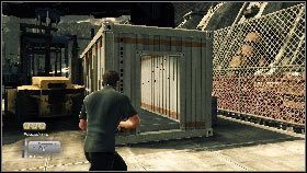 Kiedy uporasz się ze wszystkimi nad terenem pojawi się wrogi samolot, a jeden z żołnierzy ostrzela cię z broni pokładowej [1] - Burma - The Beautiful and the Damned | Opis przejścia gry 007 Blood Stone - 007: Blood Stone - poradnik do gry