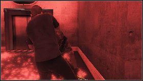 Ruszaj dalej, w następnym korytarzu ukryj się za ścianą i wystrzelaj wszystkich wrogów [1] , którzy wybiegną ci naprzeciw - Burma - The Beautiful and the Damned | Opis przejścia gry 007 Blood Stone - 007: Blood Stone - poradnik do gry