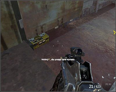 Obróć się w lewo po wyjściu z kontenera - Dane wywiadu - Odkupienie | Dane wywiadu | Call of Duty Black Ops - Call of Duty: Black Ops - poradnik do gry