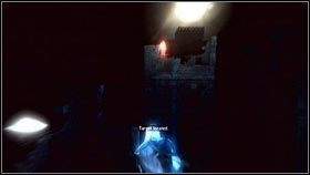 Gdy skończysz rozmawiać z kobietą [1], idź do zaznaczonej na mapie strefy i użyj Eagle Vision [2], żeby zlokalizować ofiarę - Agenci Templariuszy | Zadania poboczne | Assassins Creed Brotherhood - Assassins Creed: Brotherhood - poradnik do gry