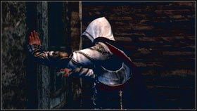 Żeby je otworzyć, podejdź do mechanizmu z prawej [1], a następnie przytrzymaj B [2] - Legowiska Romulusa (7) | Zadania poboczne | Assassins Creed Brotherhood - Assassins Creed: Brotherhood - poradnik do gry