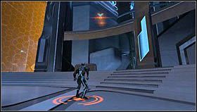 Po obejrzeniu krótkiej scenki pokonujemy długi korytarz i trafiamy na grupkę uzbrojonych powierników Clu - Rozdział 3 - Arjia (2) | Opis przejścia Tron Evolution - Tron Evolution - poradnik do gry