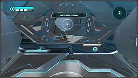 Gibson zamyka nas z zajmowanej dotąd przez niego kapsule, co oznacza automatyczne uczestnictwo w Mistrzostwach Świata TRON - Rozdział 4 - Wojownik | Opis przejścia Tron Evolution - Tron Evolution - poradnik do gry