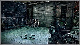 Po jakimś czasie usłyszysz charakterystyczny świst przelatującej rakiety - po drugiej stronie tej części placu pojawi się dwóch typów z wyrzutniami rakiet - Rozkaz ewakuacji (1) | Opis przejścia Killzone 3 - Killzone 3 - poradnik do gry