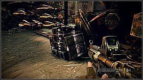 Wrogowie czają się też w wąskim przejściu - Skrót przez złomowisko (1) | Opis przejścia Killzone 3 - Killzone 3 - poradnik do gry
