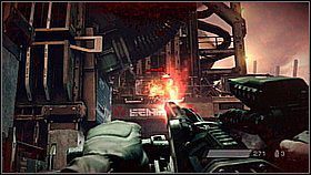 Gdy sprzymierzeńcy się pojawią wbiegnij po schodach za znajdującą się tam zasłonę i otwórz ogień do wrogów (jeśli masz granaty skorzystaj z nich) - Dzień sądu (2) | Opis przejścia Killzone 3 - Killzone 3 - poradnik do gry