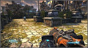 Inforobot #13: pierwszy rozdziału drugiego, ukryty został na lewo od metalowej wieży, w miejscy gdzie dojdzie do walki z przeciwnikami na rozległej arenie (mniej więcej połowa rozdziału) - Inforoboty (1) | Sekrety Bulletstorm - Bulletstorm - poradnik do gry