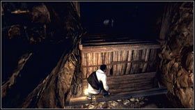 Po kilku krokach dojdziesz do dziury, nad którą będą wisiały drewniane belki [1] - Sekwencja 2 - Legowisko bestii (1) | Opis przejścia AC Brotherhood - Assassins Creed: Brotherhood - poradnik do gry
