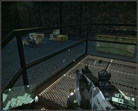 Kiedy wejdziesz na windę, a ta spadnie na dół, zeskocz na ziemię i skręć w lewo - Nowojorskie pojazdy | Znajdźki w Crysis 2 - Crysis 2 - poradnik do gry