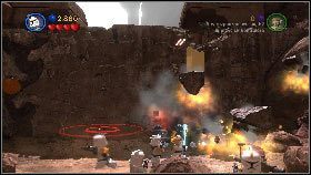 Wybierz żołnierza z bazooką i zniszcz nim srebrne filary z lewej [1] - Asajj Ventress (5) | Tryb fabularny | LEGO Star Wars III The Clone Wars - LEGO Star Wars III: The Clone Wars - poradnik do gry
