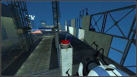 Gdy guzik zostanie wciśnięty, pomarańczowy żel zamaluje wzniesienie przed przepaścią [1] - Rozdział 5 - Żele mobilności (2) | Tryb współpracy Portal 2 - Portal 2 - poradnik do gry