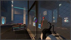 Z sufitu wysunie się nowy biały panel [1] - Rozdział 3 - Świetlna bariera (3) | Tryb współpracy Portal 2 - Portal 2 - poradnik do gry