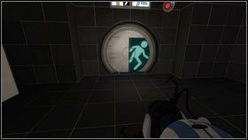 Po dotarciu na drugą stronę, niech wysoka maszyna umieści jeden portal obok pierwszej ruchomej platformy [1], a drugi obok wyjścia [2] - Rozdział 1 - Tworzenie zespołu (3) | Tryb współpracy Portal 2 - Portal 2 - poradnik do gry