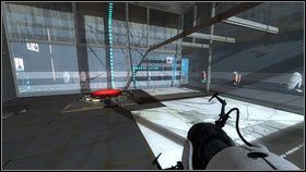 Zaraz za drzwiami przebiegnij szybko przez wiązkę wystający z kratki [1] - Rozdział 3 - Powrót (4) | Opis przejścia Portal 2 - Portal 2 - poradnik do gry