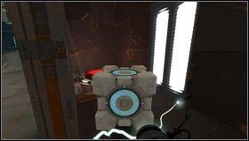 Możesz teraz unieść skrzynię i wskoczyć z nią do pomarańczowego portalu na dole [1] - Rozdział 1 - Komunikat (3) | Opis przejścia Portal 2 - Portal 2 - poradnik do gry