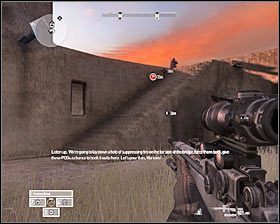 Po wyjściu z łazika biegnij wraz z resztą drużyny za Knox'em #1 - Misja 1 - Welcome to Tajikistan (2) - Opis przejścia gry - Operation Flashpoint: Red River - poradnik do gry